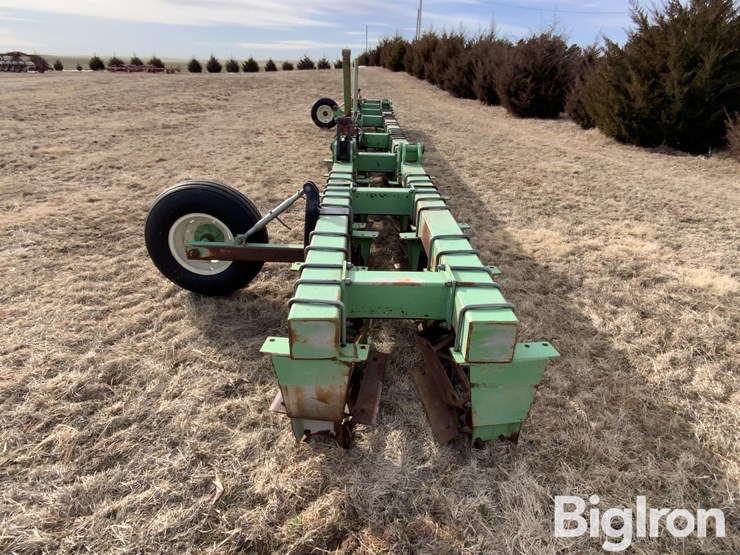 besler-71630-image-8