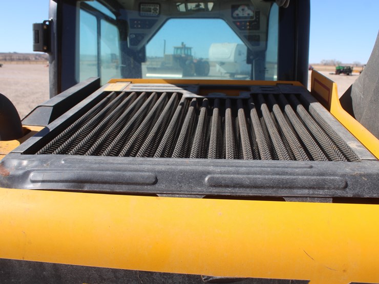 2014-jcb-205-image-25