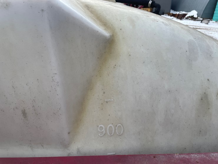 #1062-•-miller-pro-60'-sprayer-(somerset,-wi)-image-30