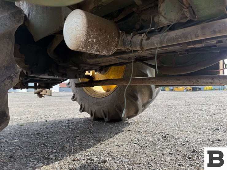 1996-john-deere-5400n-image-40