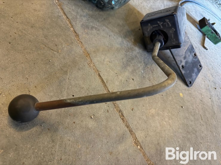 john-deere-30-image-14