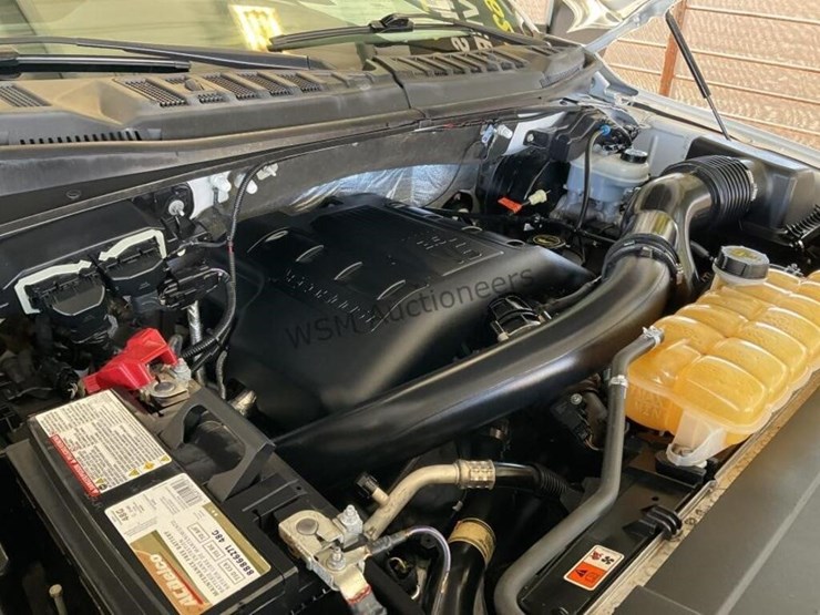 2015-ford-f150-image-13