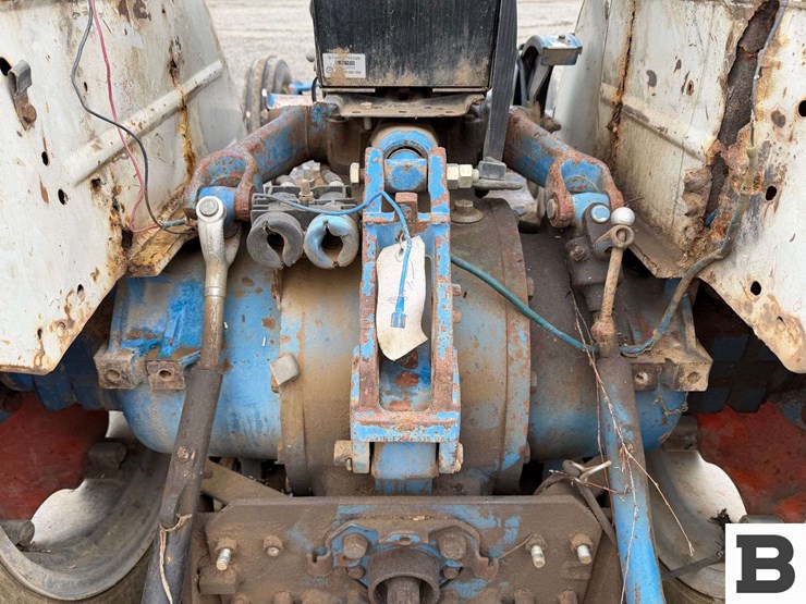 1985-ford-4610-image-17