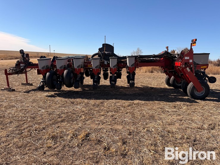 2009-case-ih-1250-image-8