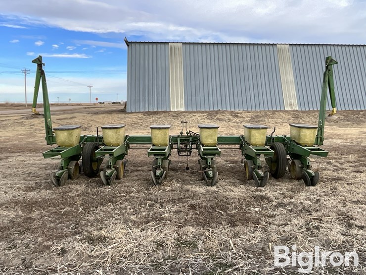 john-deere-7100-image-6