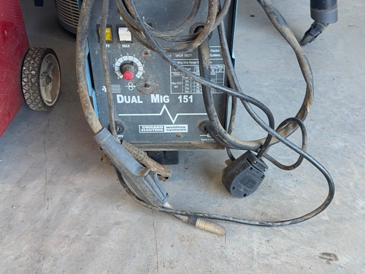 dual-mig-151-welder-image-1