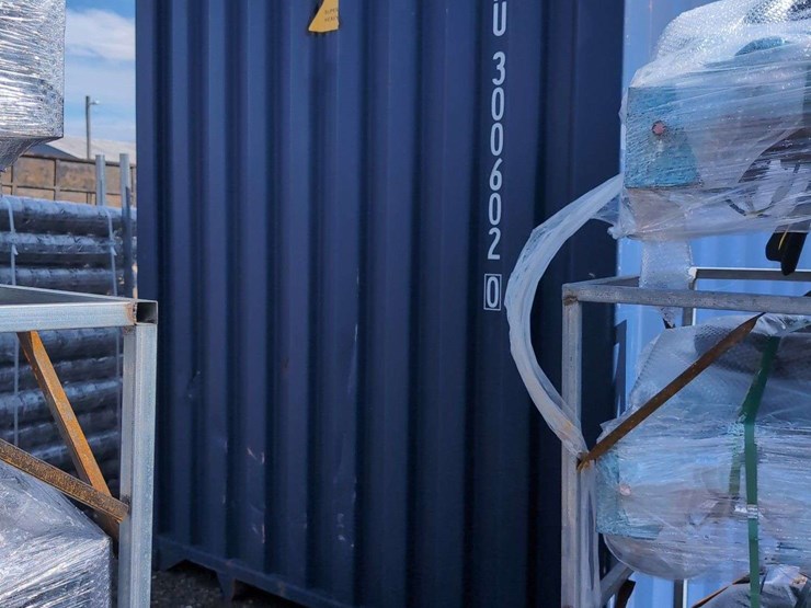 blue---40-foot-one-way-shipping-container-single-door---clnu300602-image-8