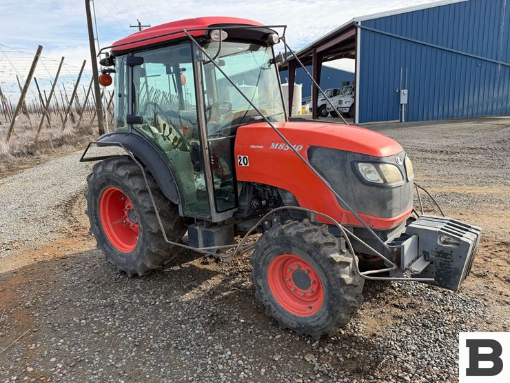 2014-kubota-m8540hd-image-8