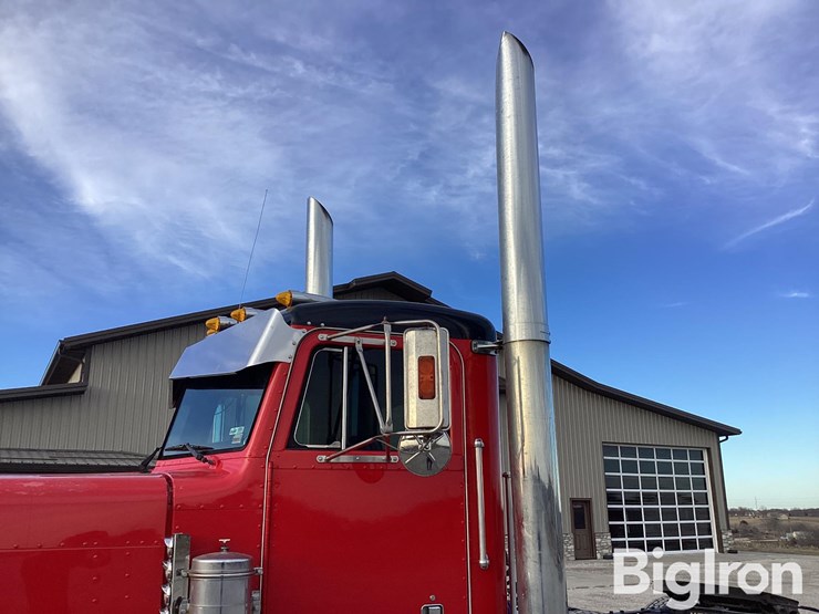 1989-peterbilt-379-image-14