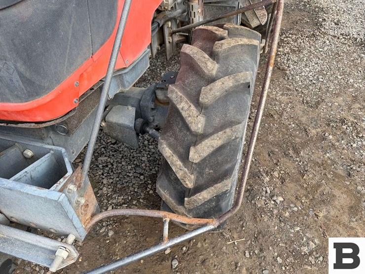 2014-kubota-m8540hd-image-11