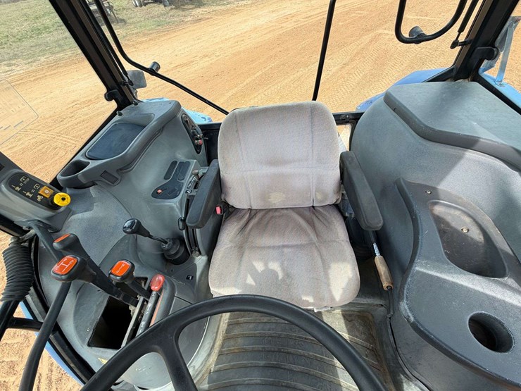 1998-new-holland-ts100-image-22