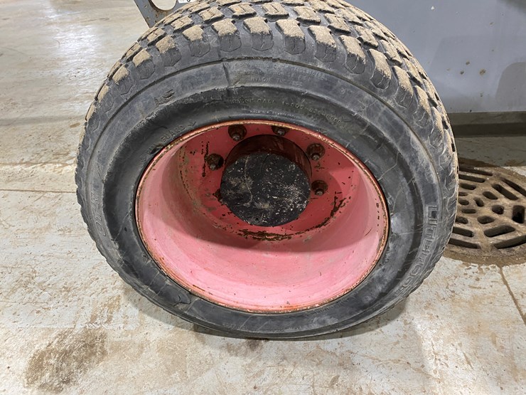 2016-skyjack-sj40t-image-11