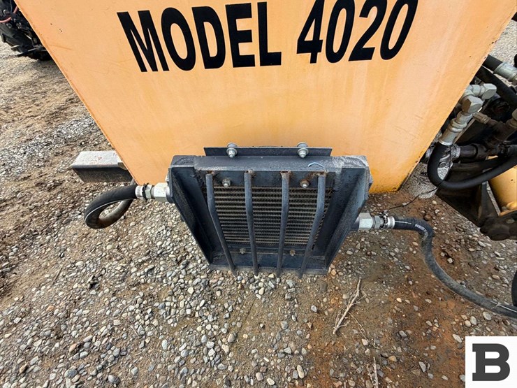 2008-new-holland-tn85fa-image-19