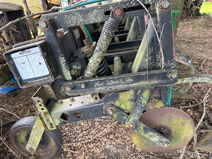 hiniker-econo-till-6-row-cultivator-image-3