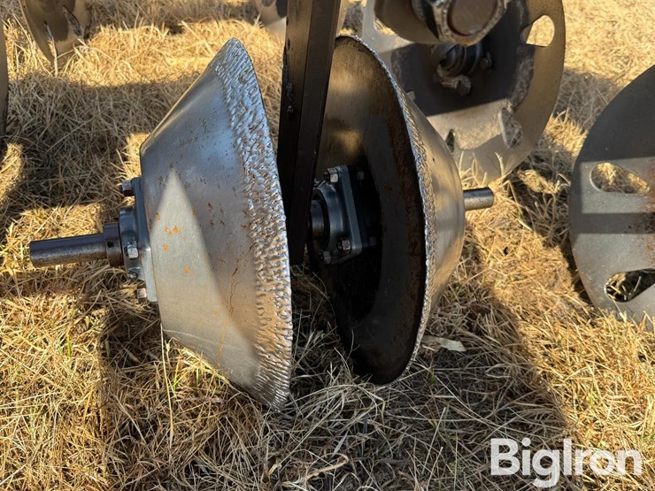 blu-jet-track-master-image-11