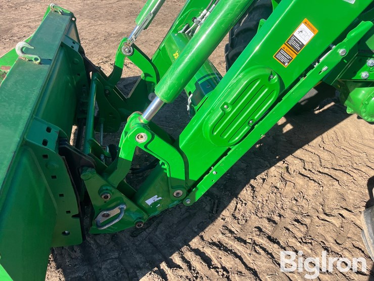 2019-john-deere-6145m-image-15
