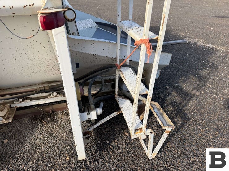 2007-maupin-2020-bulk-bed-potato-bed---plymouth,-wa-image-12