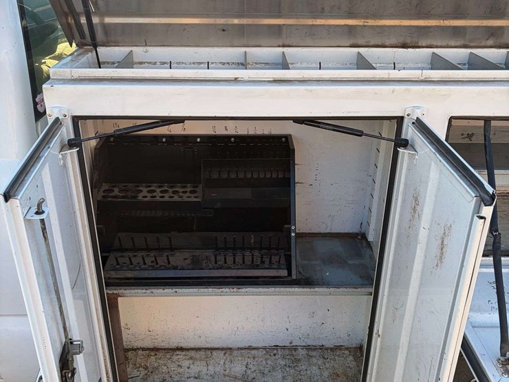 2002-chevrolet-silverado-2500-image-60