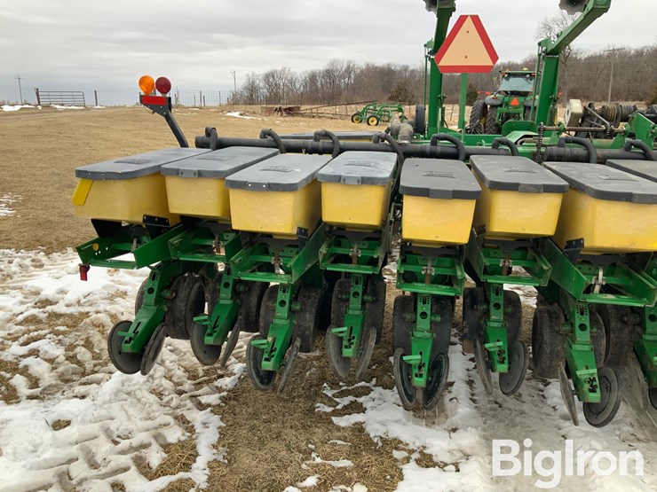 john-deere-1780-image-18