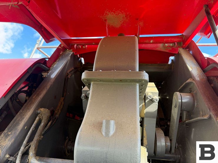 massey-ferguson-2190-image-15