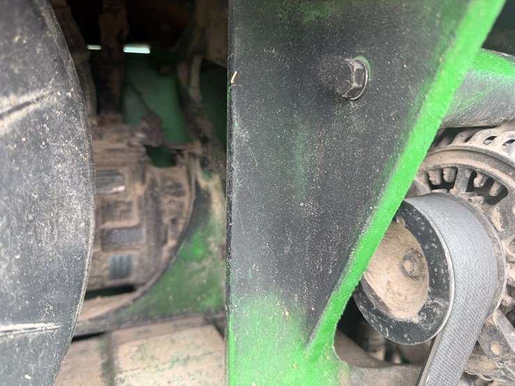 2001-john-deere-8310-image-43