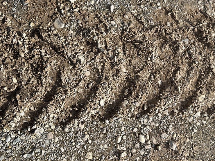 2005-isuzu-npr-image-14