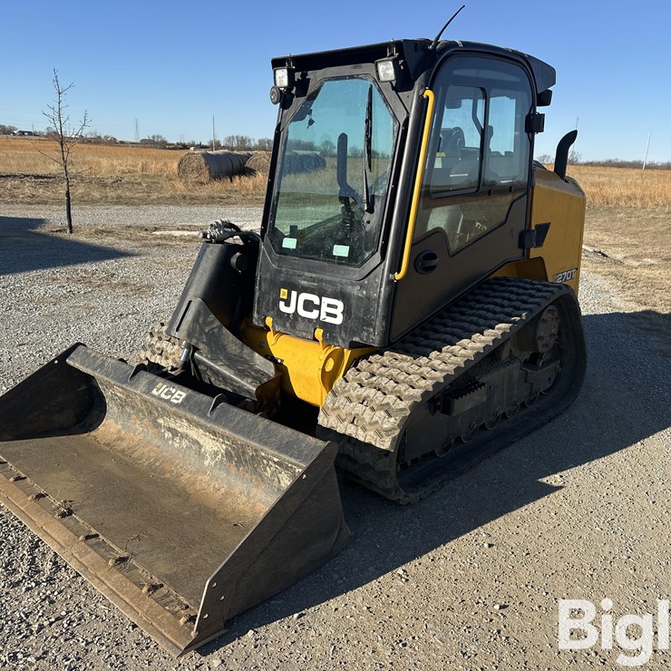 2021 JCB 270T