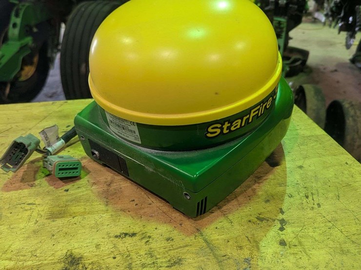 john-deere-3000-image-2