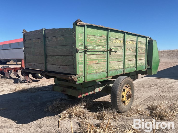 john-deere-112-image-5