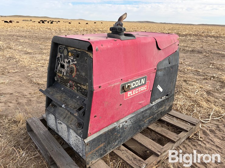 lincoln-electric-ranger-250-image-9