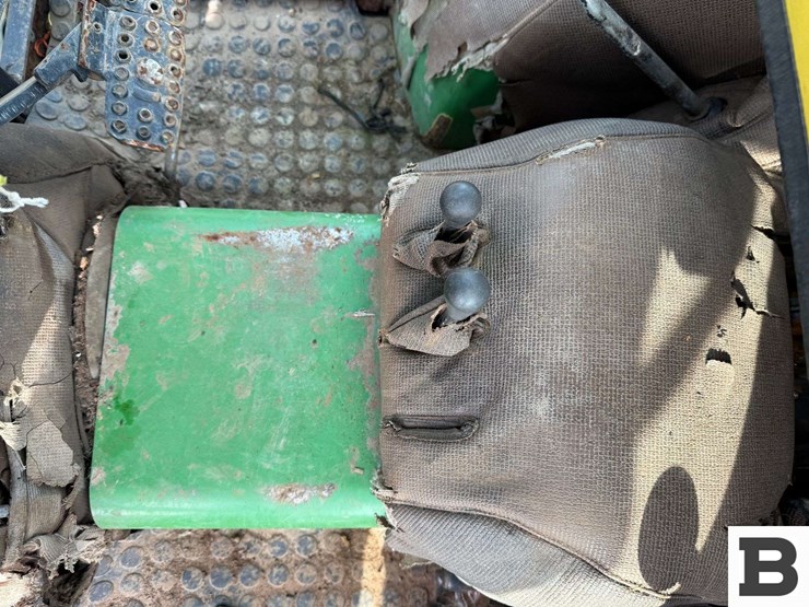 1996-john-deere-5400n-image-46