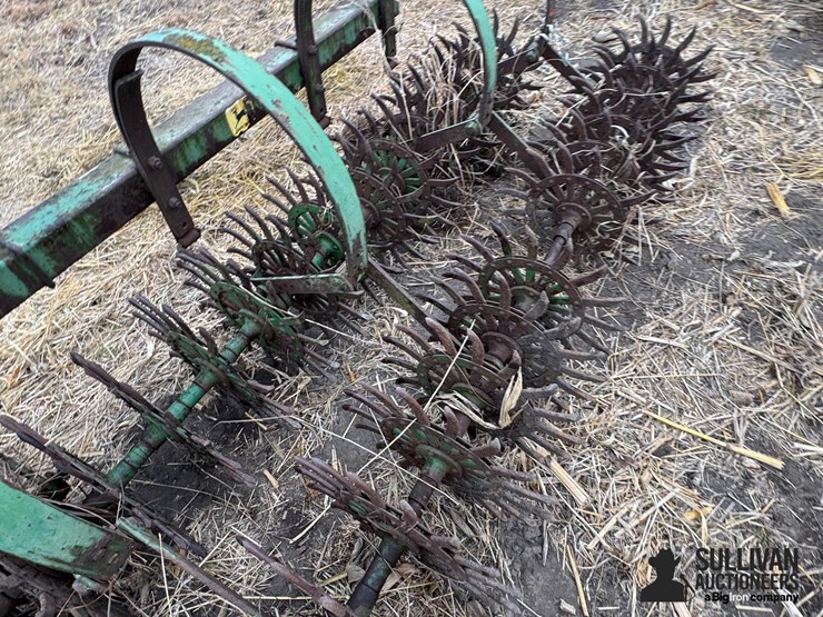john-deere-e0414-rotary-hoe-image-15