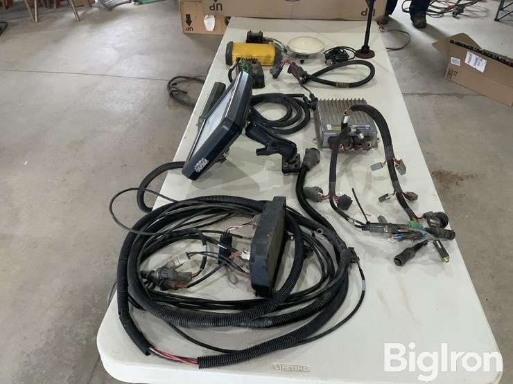 john-deere-8000-image-8