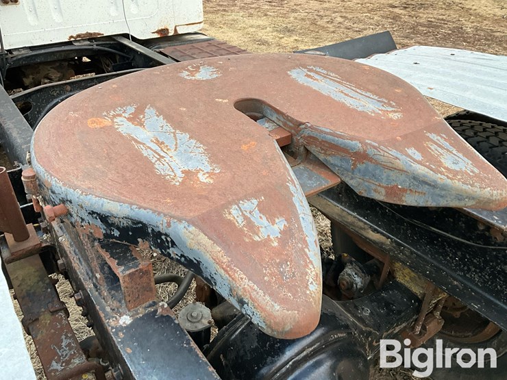 1984-international-s1955-image-14