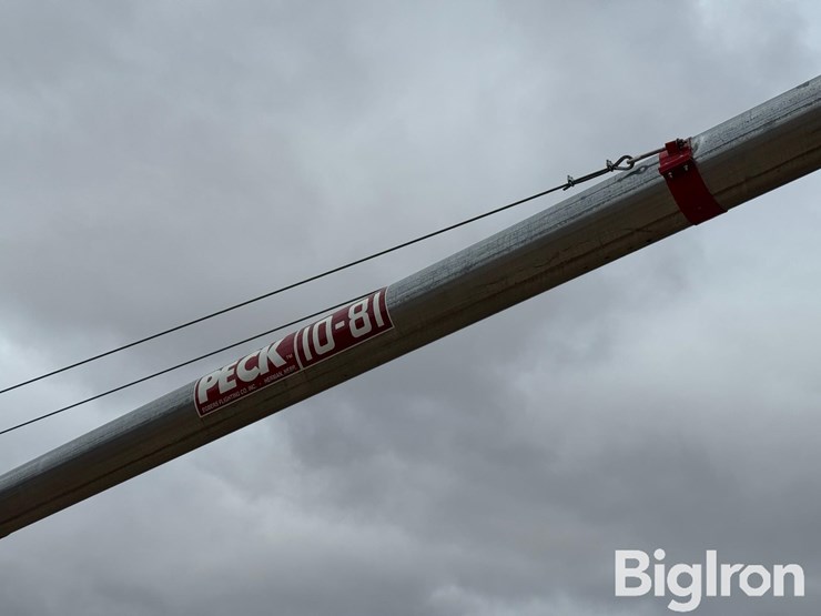 2021-peck-10x81-image-10