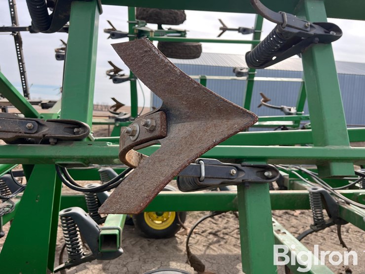 john-deere-2210-image-18