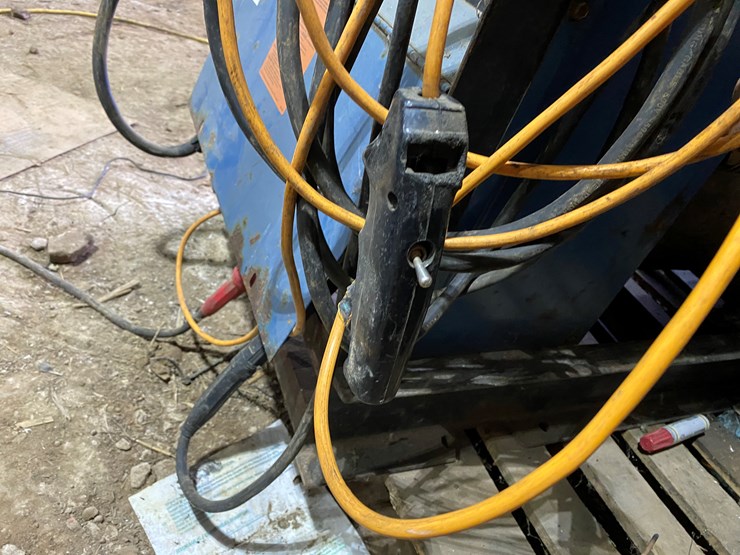 1980-miller-trailblazer-55d-image-32