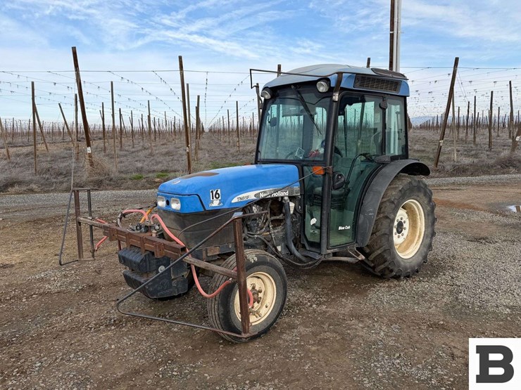 2008-new-holland-tn85fa-image-1