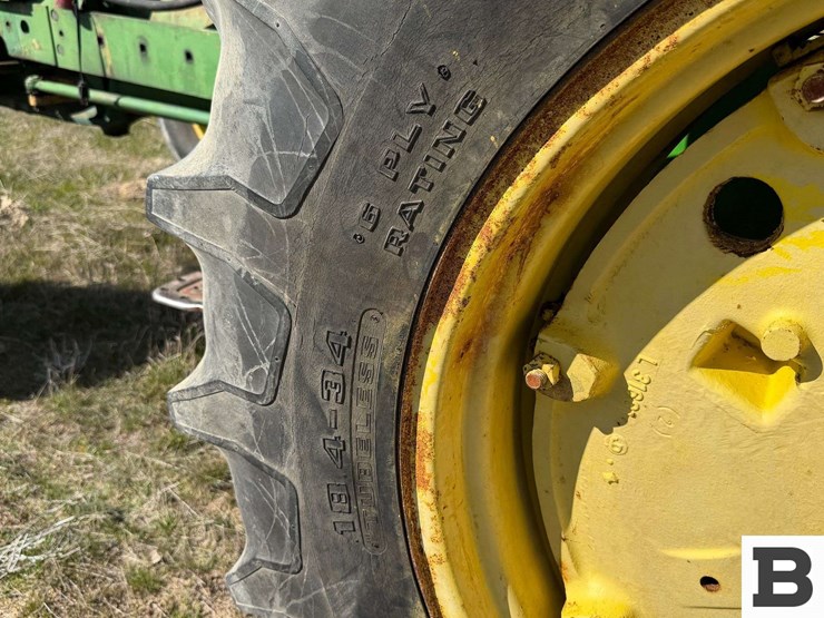 john-deere-2840-image-18
