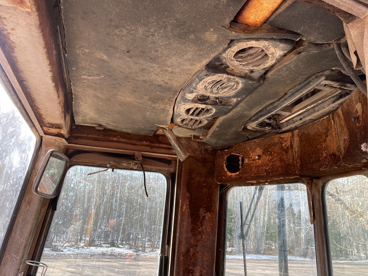 1994-dresser-530c-image-23