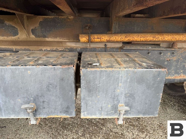 1991-ford-lnt9000-image-23