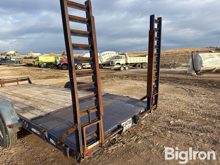 2003-titan-trailer-image-12