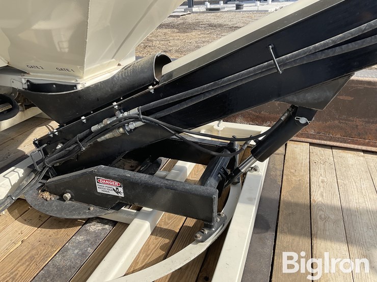 2013-meridian-375rt-image-13