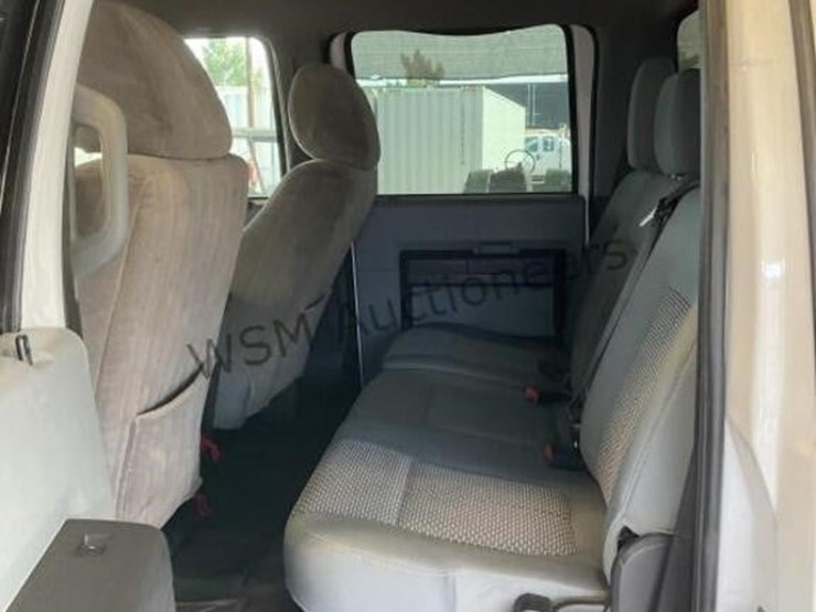 2011-ford-f250-image-25