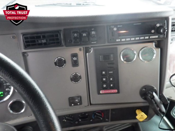 2022-kenworth-t270-image-16
