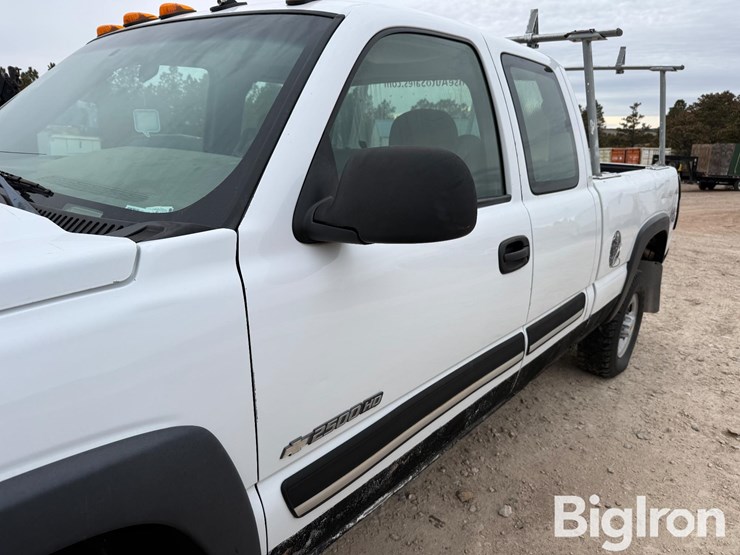 2003-chevrolet-silverado-2500-image-14
