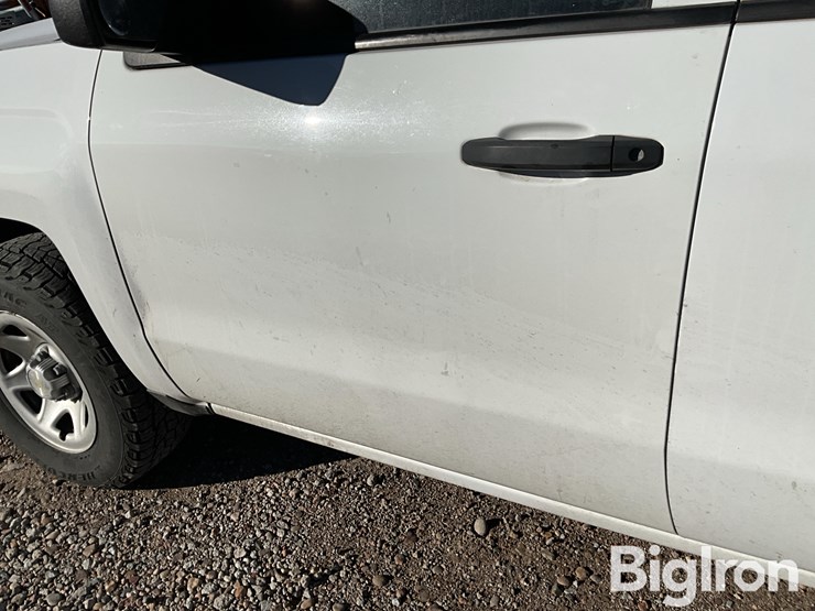 2016-chevrolet-silverado-1500-image-15