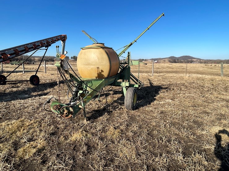 john-deere-520-image-2