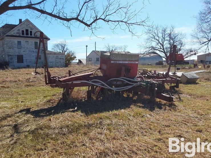 international-800-image-3