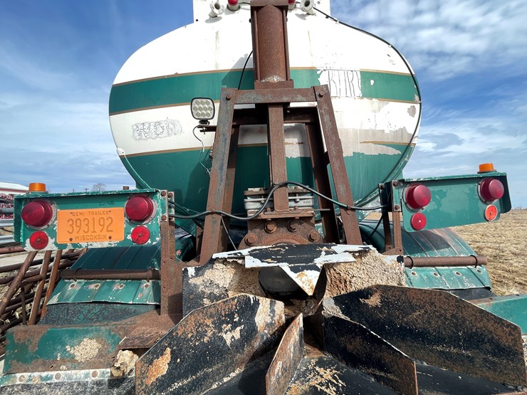 1978-fruehauf-tanker-image-60